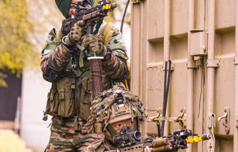 Rifles meets Rifles as Indian and British Army Relationships Reach New Levels Rifles meets Rifles as Indian and British Army Relationships Reach New Levels