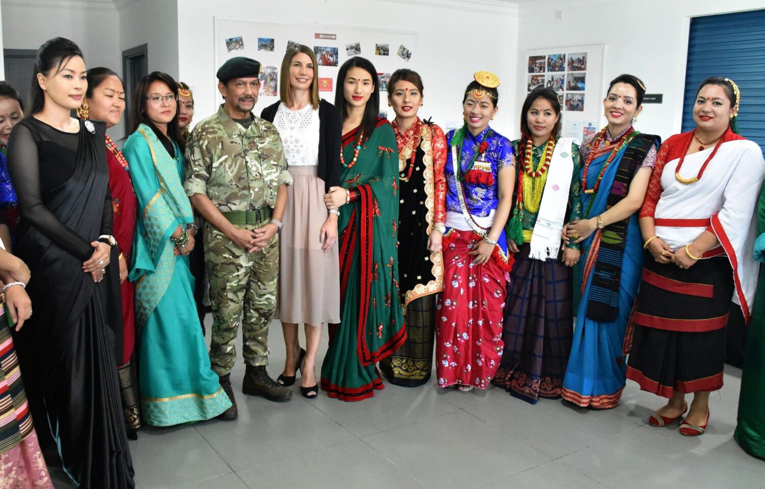 Sultan of Brunei visits British Gurkhas Sultan of Brunei visits British Gurkhas