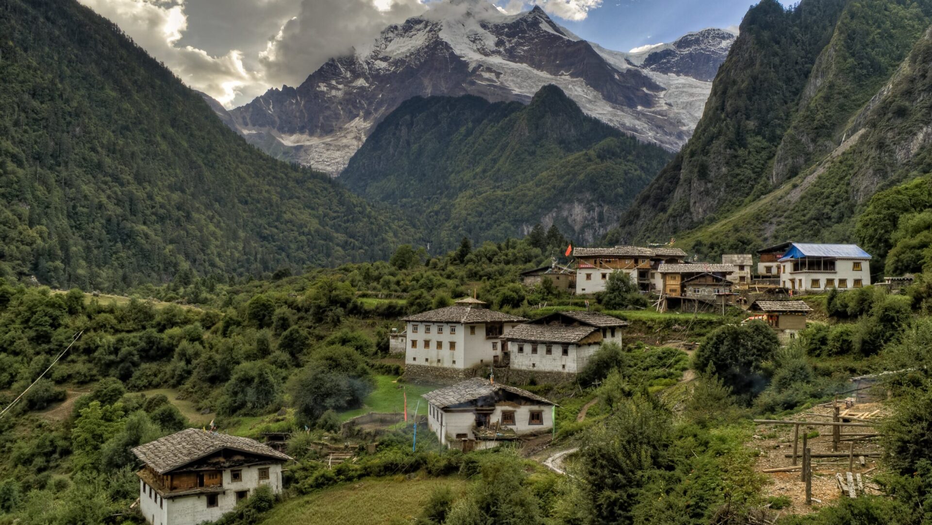 Nepal scene photographer: James Wheeler