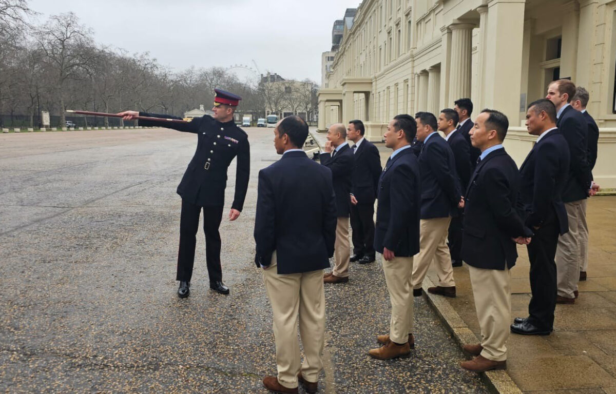 The Commander of Queen’s Gurkhas Signals (QGS) and the team recced at Buckingham Palace in preparation for the 75th QGS Anniversary public duties. The Commander of Queen’s Gurkhas Signals (QGS) and the team recced at Buckingham Palace in preparation for the 75th QGS Anniversary public duties.