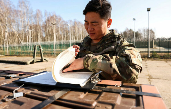 94 Supply Squadron QOGLR, 9 Regiment RLC 94 Supply Squadron QOGLR, 9 Regiment RLC