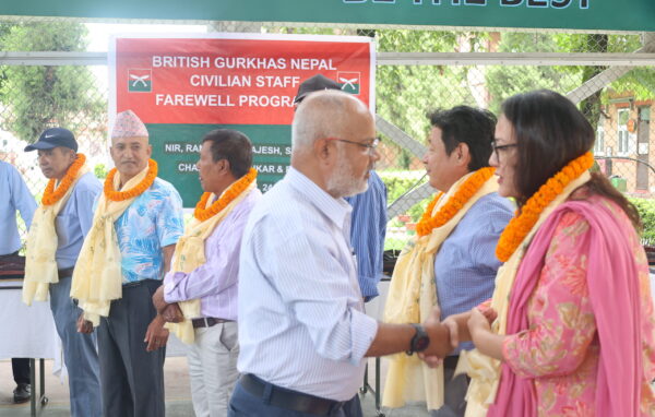 Seven civilian staff bid farewell to BGN Seven civilian staff bid farewell to BGN
