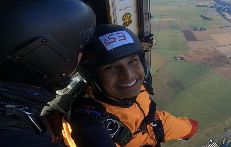 Gurkhas from QOGLR Complete the Basic Parachuting Course Gurkhas from QOGLR Complete the Basic Parachuting Course