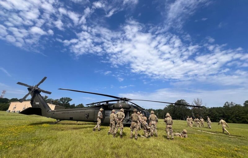 Exercise RATTLE SNAKE 24 - 70 Gurkha Para Squadron Exercise RATTLE SNAKE 24 - 70 Gurkha Para Squadron