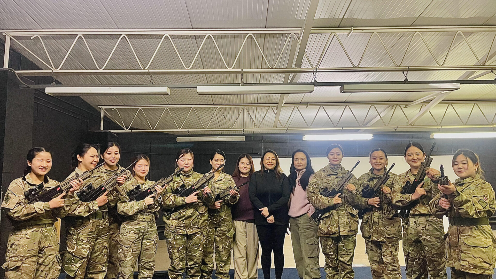 Gurkha Company (Sittang) Conducts Dismounted Close Combat Trainer range for families