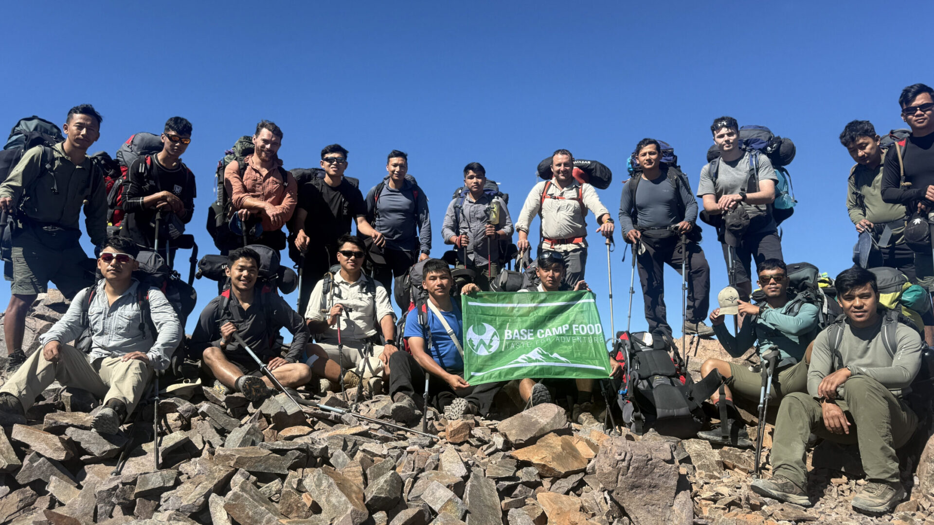 Personnel from 1 RGR Take on the Mountains in Corsica Personnel from 1 RGR Take on the Mountains in Corsica