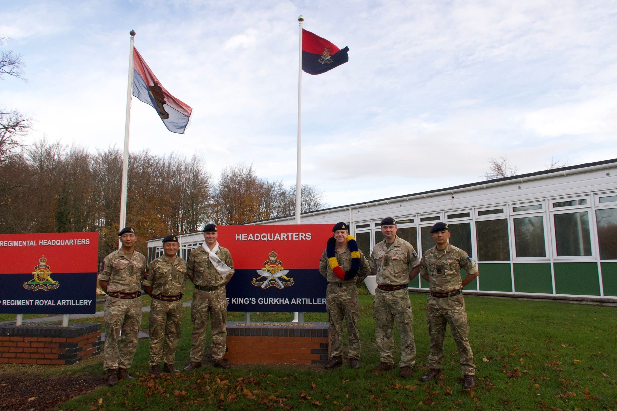 Colonel of The King’s Gurkha Artillery visit the new Gurkhas