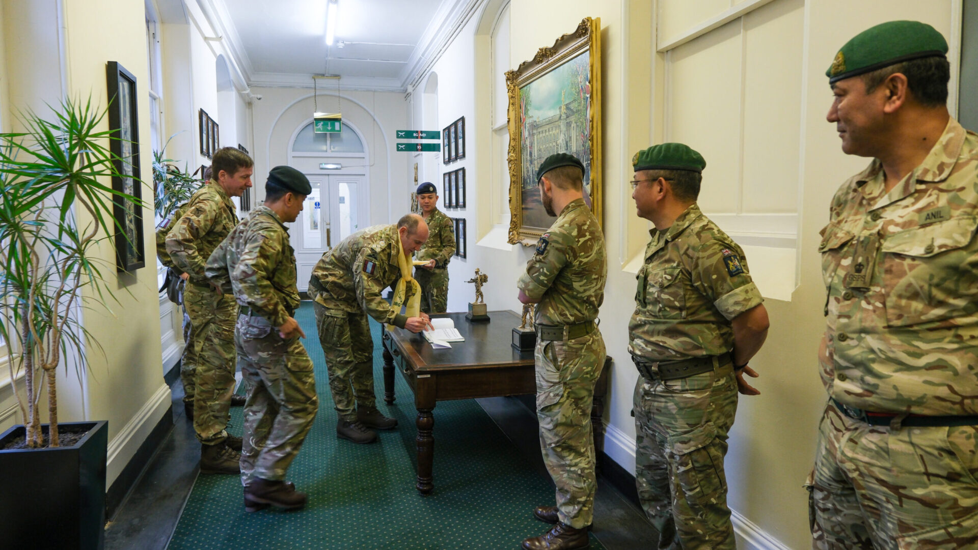 Commander 16 Air Assault Brigade Combat Team Visits HQ Brigade of Gurkhas