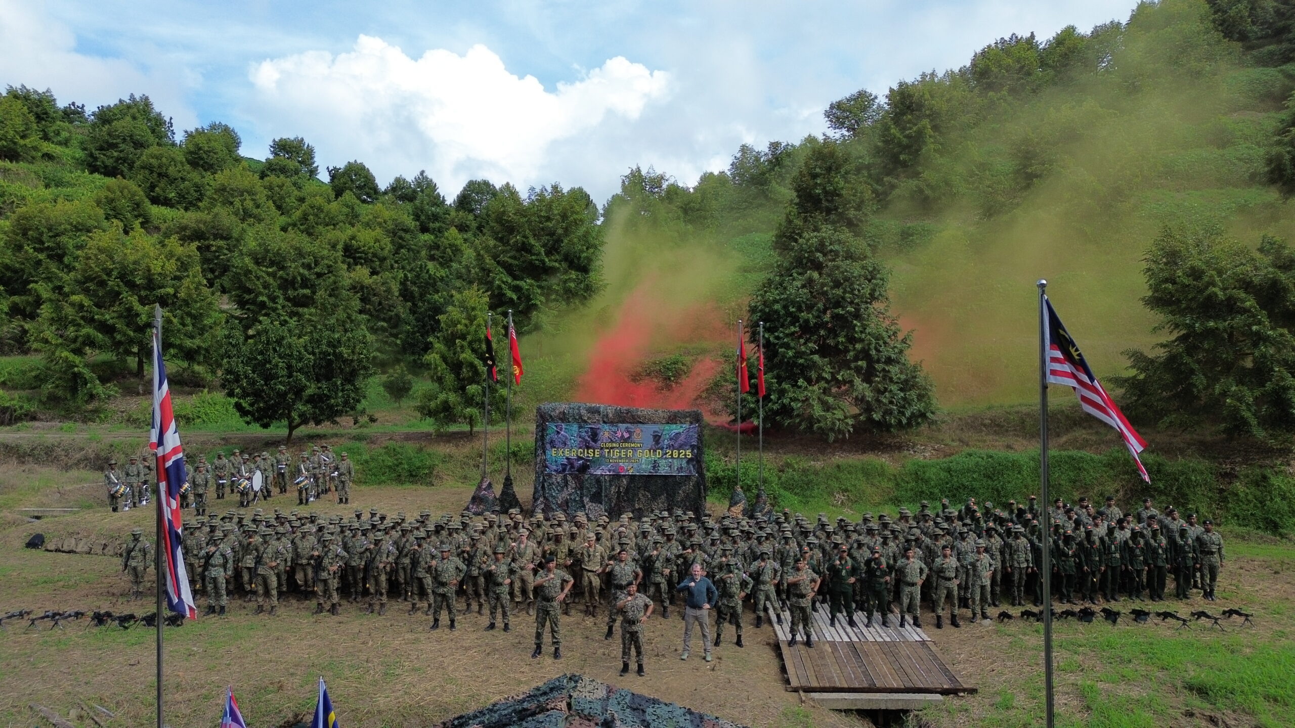 2 Rgr Gurkhas Training with the 26th Royal Malay Regiment - Gurkha Brigade ...