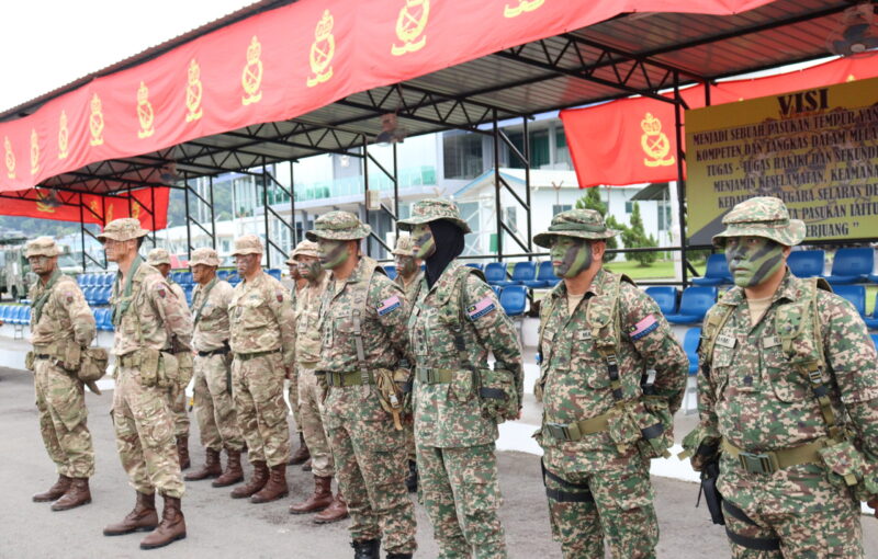 Gurkhas Training with the 26th Royal Malay Regiment