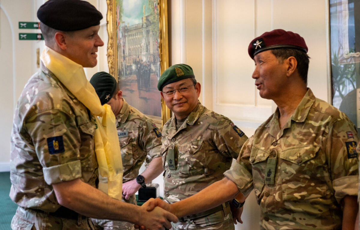 Commander 1st (UK)Signal Brigade and Gurkha Major Queen’s Gurkha Signals Visit Headquarters Brigade of Gurkhas