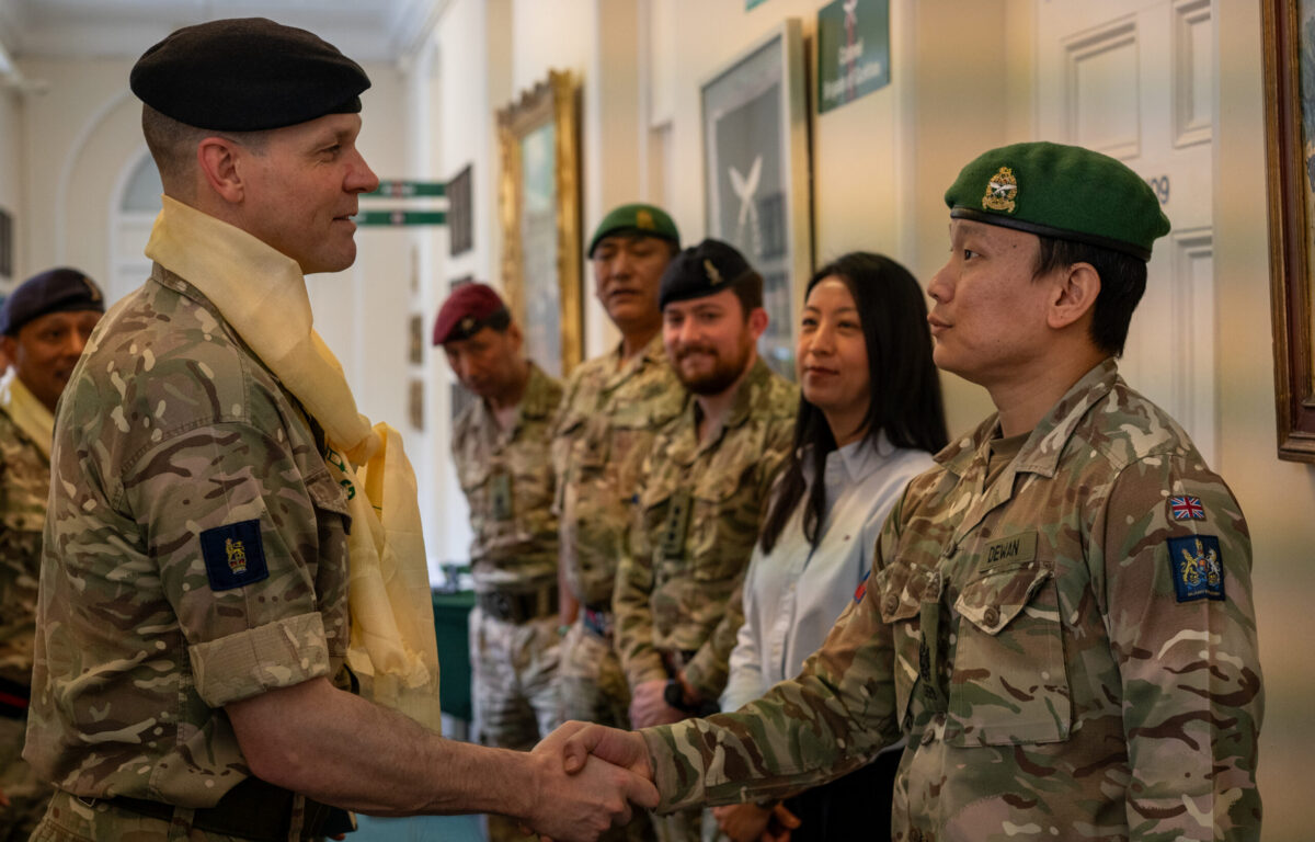 Commander 1st (UK)Signal Brigade and Gurkha Major Queen’s Gurkha Signals Visit Headquarters Brigade of Gurkhas