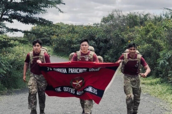 Sappers Carry 16kg Bergens over 70km for Charity