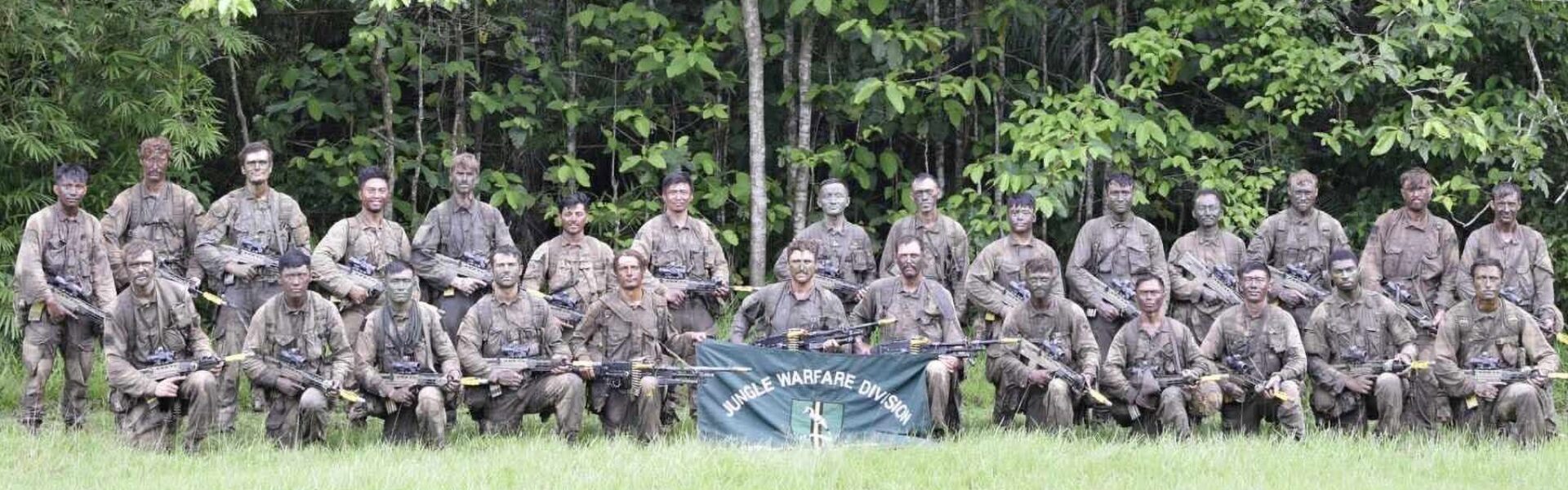 Jungle Warfare Instructor Course - Brunei Jungle Warfare Instructor Course - Brunei